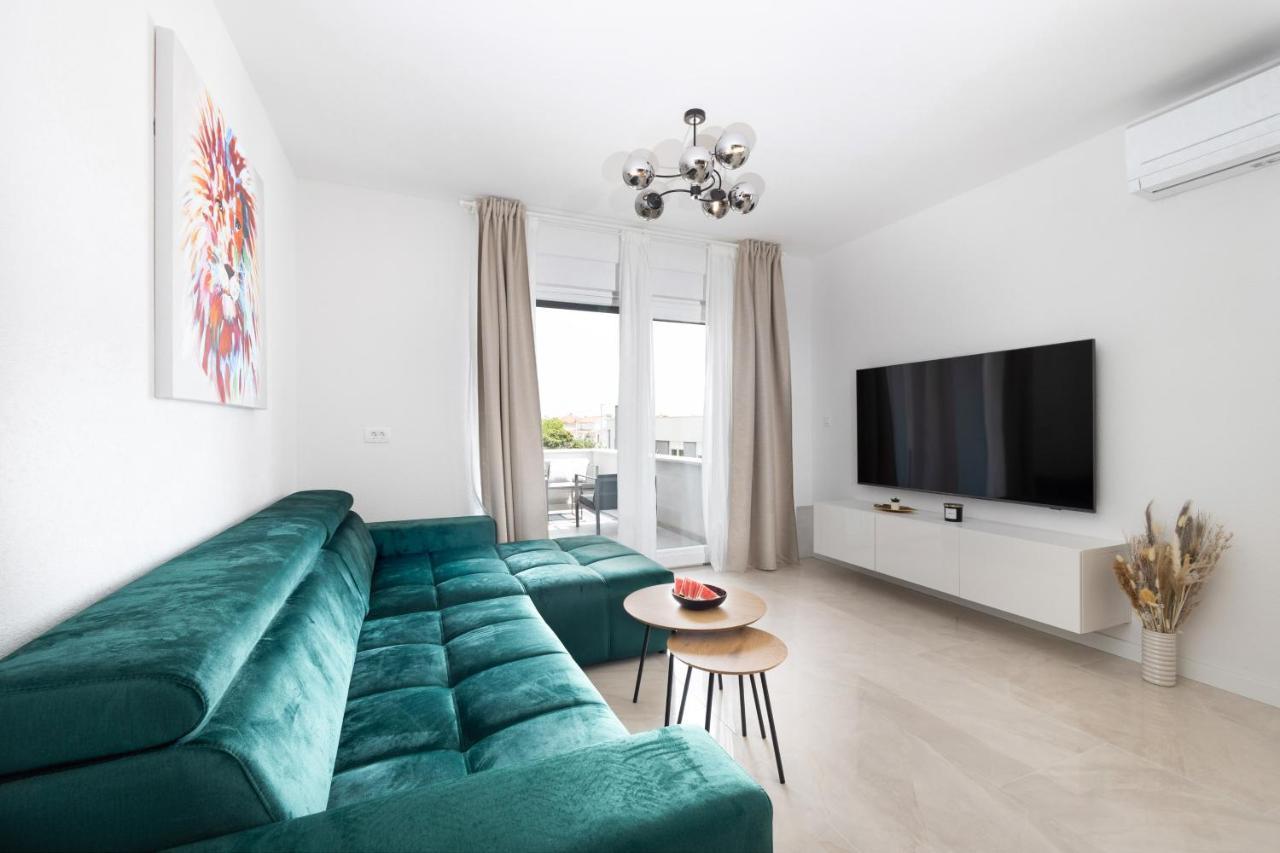 Bonaca With Terrace And Private Parking