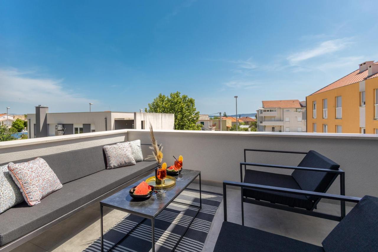 Bonaca With Terrace And Private Parking Apartment *
